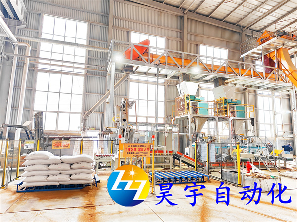 原本三天才能干完的活 碼垛機(jī)器人2個小時就能搞定